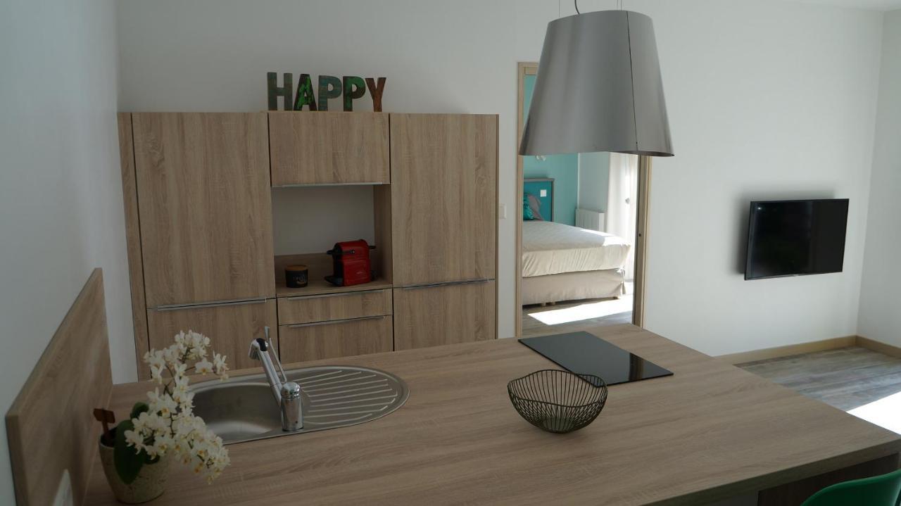Les Palmiers - Vacation Home Saint-Xandre Ngoại thất bức ảnh